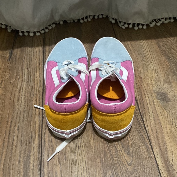 Vans low tops - Picture 3 of 5